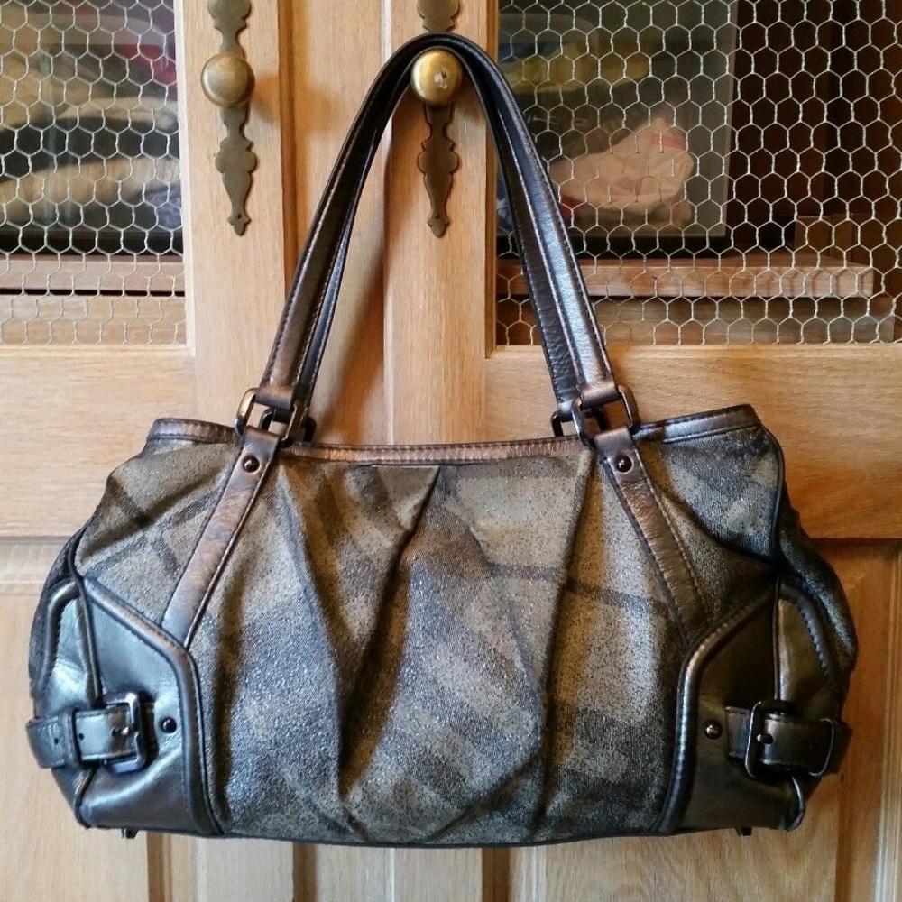 BURBERRY Shimmer Beat Check Lowry Tote Bag Auth - Picture 4 of 8